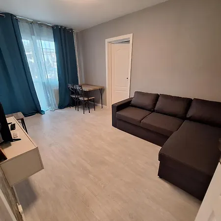 Apartment Dianabythesea Constanta